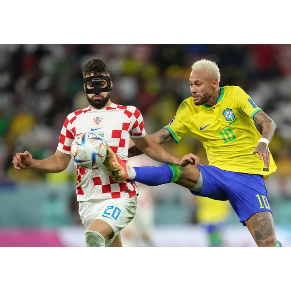 系统革新 - 通过 ISO/IEC 27001 信息安全认证,推出全平台原生APP,休闲娱乐内容全面覆盖。